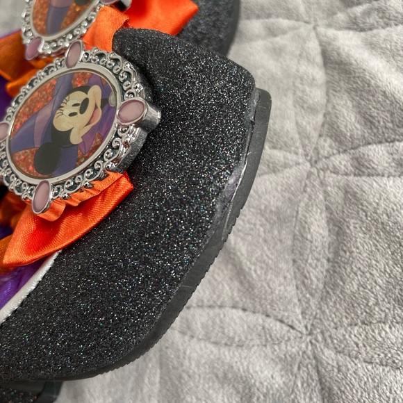 Toddler 5/6 Disney Minnie Mouse Witch Shoes - Picture 6 of 8